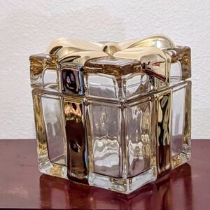 Mikasa Holiday Gold Bow Candy Box With Lid